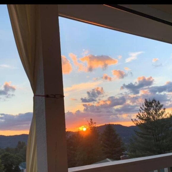 Meet your Posher, Mike - Picture 7 of 9